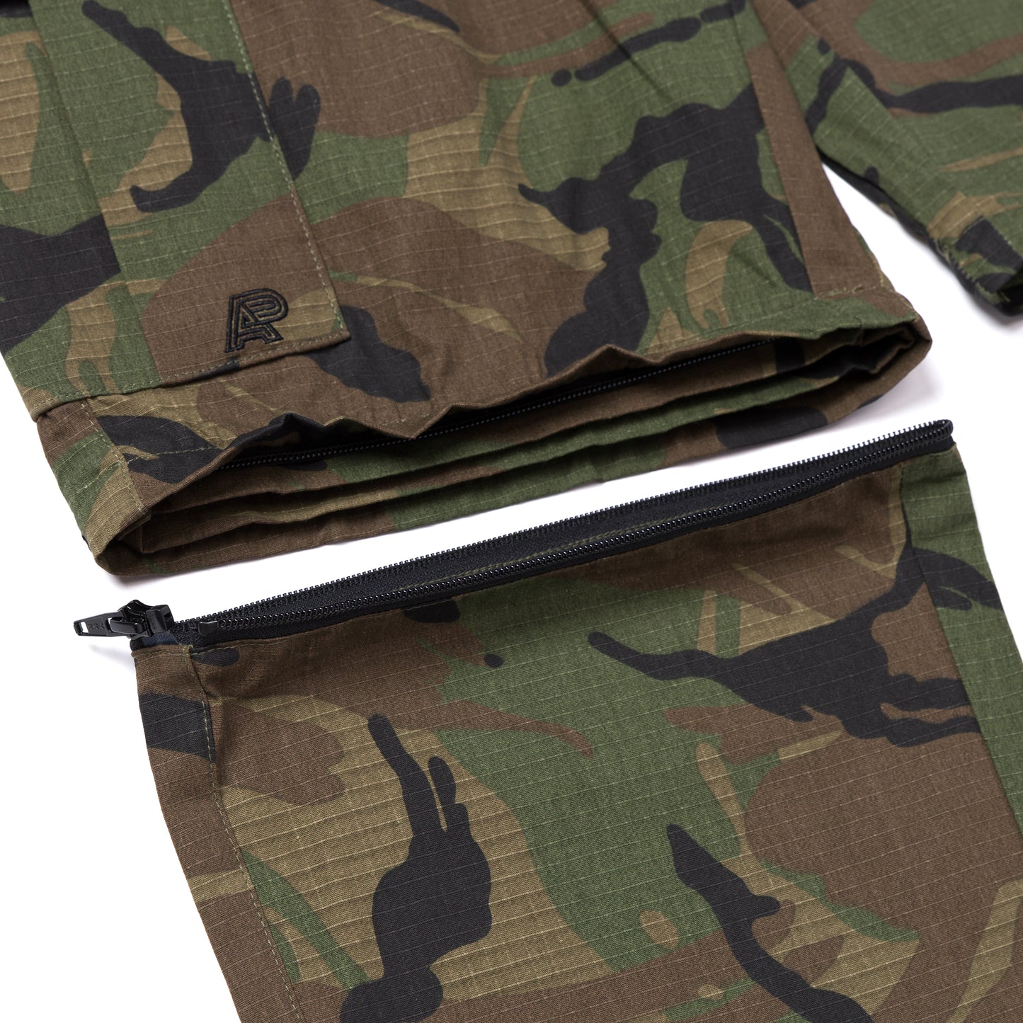 A&PWW MOD Cargo Pant - Short (CAMO)