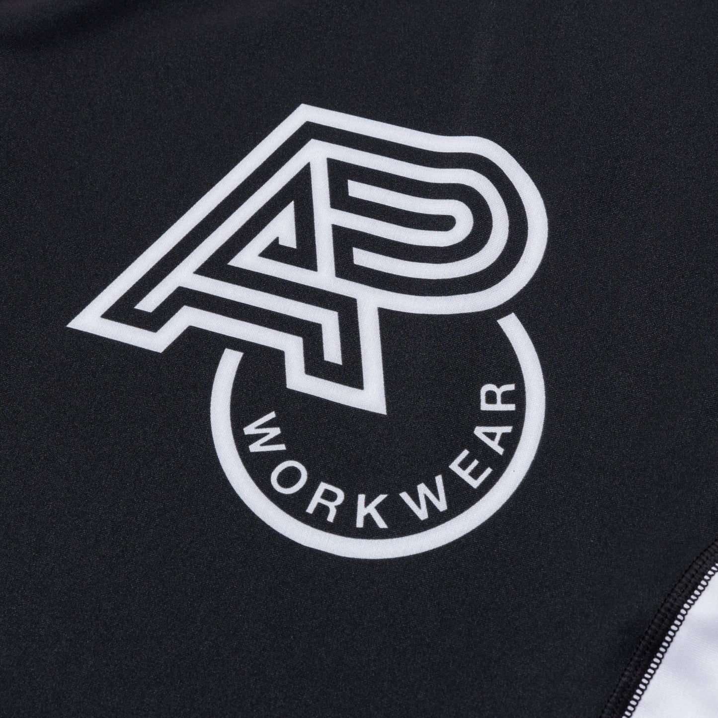 A&PWW Kids SS Rashguard: (White/Black)